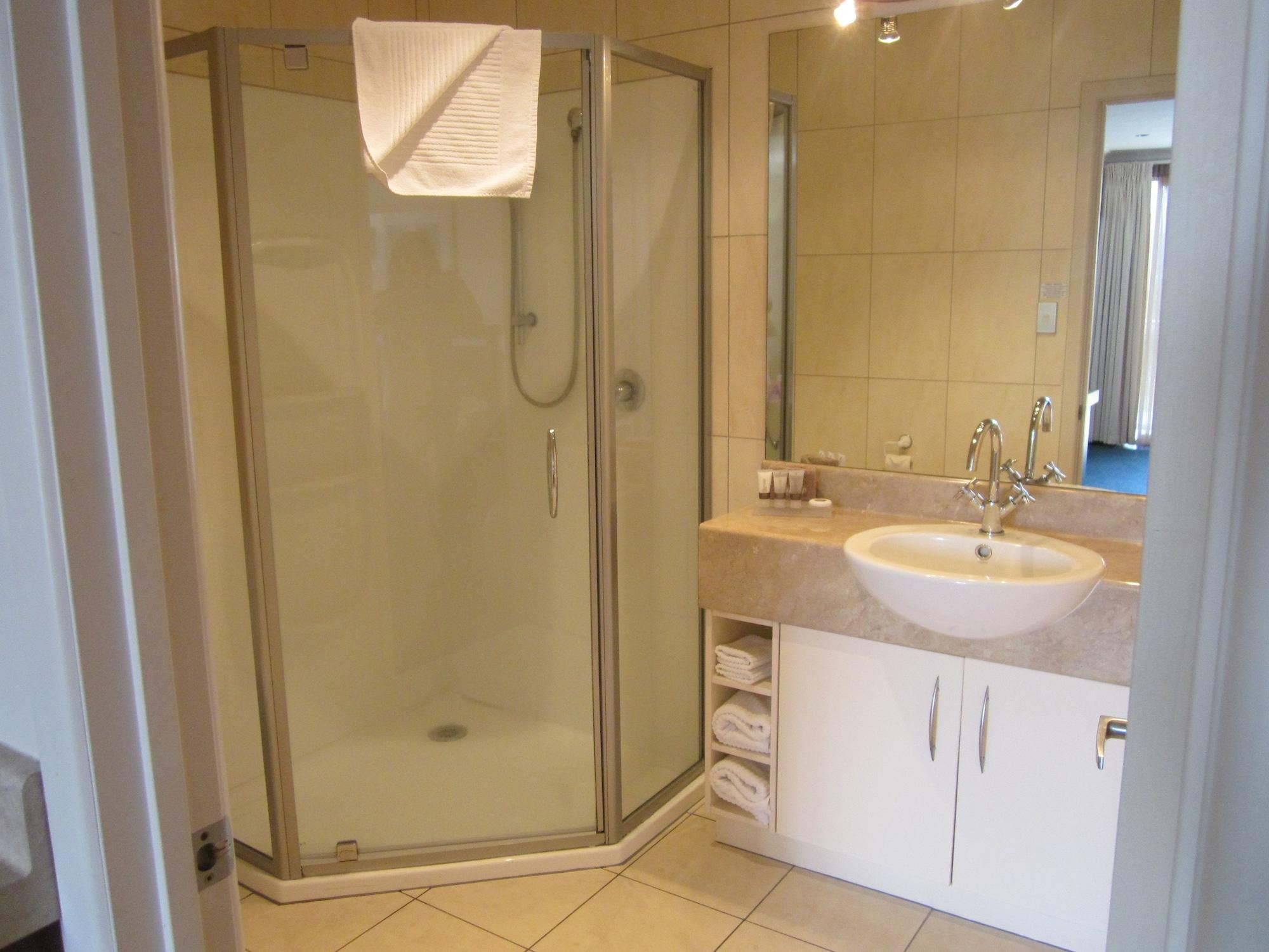 Stay 284 Rotorua - Refurbished Modern Accommodation מראה חיצוני תמונה