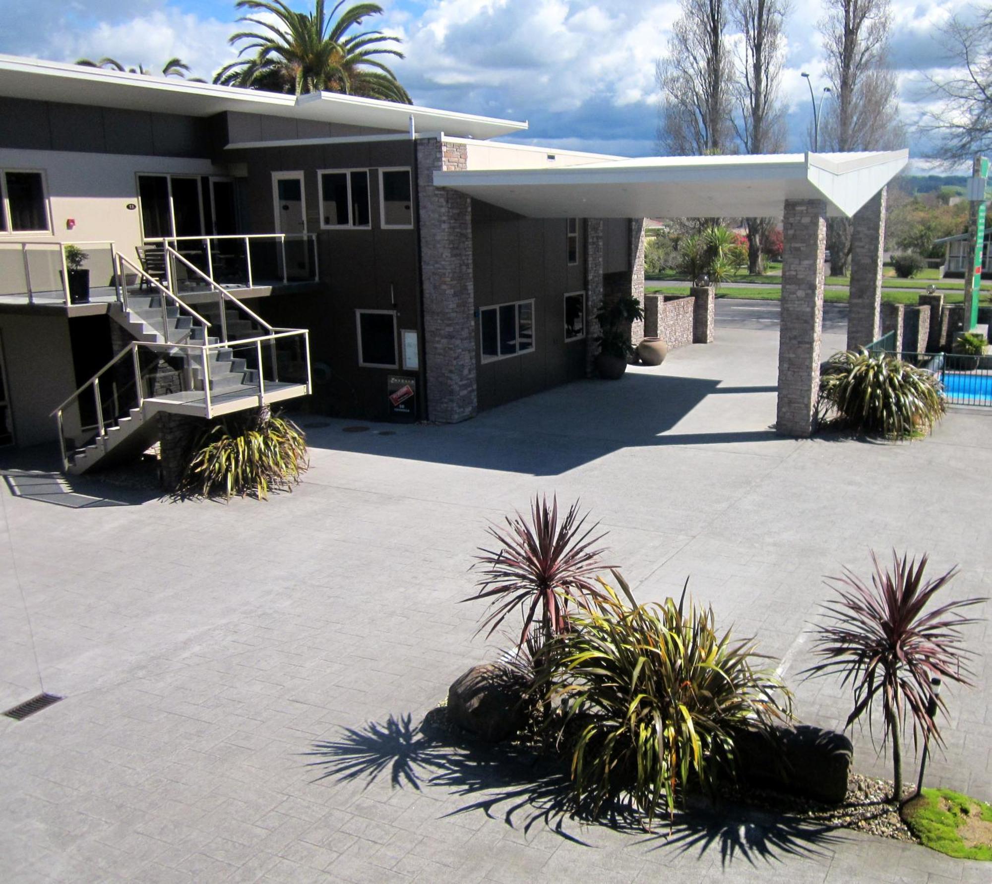Stay 284 Rotorua - Refurbished Modern Accommodation מראה חיצוני תמונה